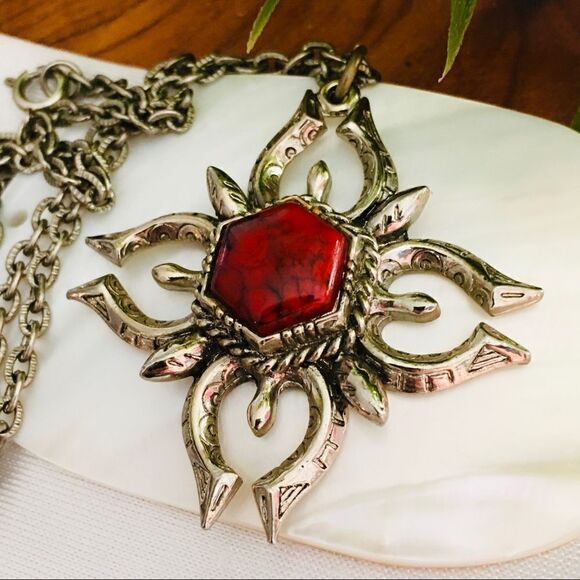 ART Maltese Red Cross Pendant Silver Necklace Arthur Pepper Vintage 4305